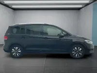 Gebraucht VW Touran 150 PS (110 kW) 2025 Schwarz Van / Kleinbus