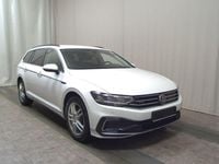Gebraucht VW Passat 218 PS (160 kW) 2021 Pure white Kombi