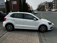 Gebraucht VW Polo Trendline 60 PS (44 kW) 2017 Weiß Limousine