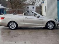 Gebraucht Mercedes E220 170 PS (125 kW) 2014 Beige Cabrio