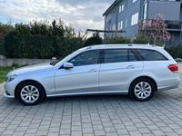 gebraucht Mercedes E200 CDI T Elegance AUTOM*NAVI*LED*PDC*AHK*ACC*