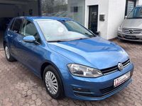 Gebraucht VW Golf VII Trendline 105 PS (77 kW) 2013 Blau Limousine