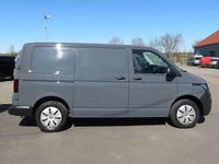 Używany VW Transporter 110 KM (80 kW) 2022 Szary Van