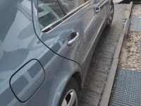 Gebraucht Mercedes E240 Avantgarde 177 PS (130 kW) 2002 Blau Limousine
