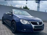 Second-hand VW Eos 140 CP (102 kW) 2008 Albastru Cabrio