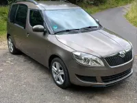 Gebraucht Skoda Roomster 90 PS (66 kW) 2013 Braun Van / Kleinbus