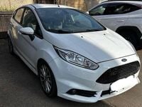 Gebraucht Ford Fiesta ST 182 PS (133 kW) 2017 Weiß Kleinwagen