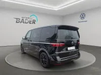 Gebraucht VW T7 Style 150 PS (110 kW) 2025 Deep black perleffekt Van