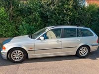 Second-hand BMW 320 150 CP (110 kW) 2000 Argintiu Break