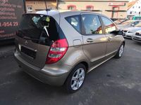 Gebraucht Mercedes A200 Elegance 136 PS (100 kW) 2005 Braun Van / Kleinbus