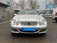Gebraucht Mercedes C180 143 PS (105 kW) 2004 Silber Coupé