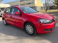 Gebraucht VW Golf VI 80 PS (58 kW) 2009 Rot Kleinwagen