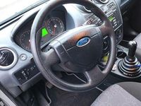 Gebraucht Ford Fiesta Ambiente 69 PS (50 kW) 2006 Grau Limousine