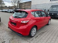 Gebraucht Nissan Pulsar Acenta 116 PS (85 kW) 2015 Rot Limousine