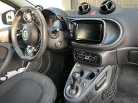 Gebraucht Smart ForFour Brabus 109 PS (80 kW) 2016 Weiß Kleinwagen