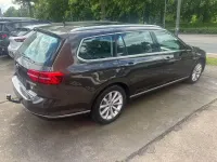 Używany VW Passat Highline 150 KM (110 kW) 2016 Czarny Kombi
