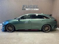 Gebraucht Kia ProCeed Sport 204 PS (150 kW) 2022 Experience green met. Kleinwagen