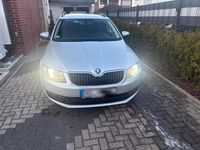 Gebraucht Skoda Octavia Joy 110 PS (80 kW) 2016 Grau Kleinwagen