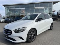 Gebraucht Mercedes B220 190 PS (139 kW) 2019 Weiß Van / Kleinbus