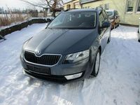 Gebraucht Skoda Octavia Joy 150 PS (110 kW) 2016 Grau Kombi