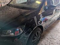 Gebraucht VW Touran 140 PS (102 kW) 2012 Schwarz Van / Kleinbus