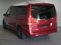 Gebraucht Mercedes V300 AMG 237 PS (174 kW) 2022 Rot Van / Kleinbus