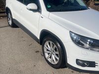 Gebraucht VW Tiguan LOUNGE 125 PS (91 kW) 2016 Weiß SUV