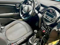 Gebraucht Mini Cooper D 116 PS (85 kW) 2016 Blau Kleinwagen