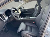 Gebraucht Volvo V60 Plus 197 PS (144 kW) 2025 Grau Kombi