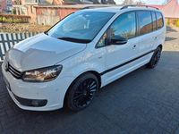 Gebraucht VW Touran Match 105 PS (77 kW) 2012 Weiß Van / Kleinbus