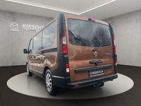 Gebraucht Renault Trafic Expression 146 PS (107 kW) 2017 Braun Van / Kleinbus