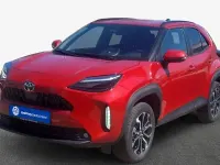 Neu Toyota Yaris Cross 130 PS (95 kW) 2026 Rot SUV