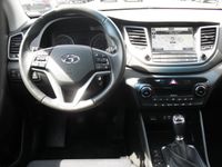 gebraucht Hyundai Tucson Intro Edition 1,6 TGDI REARVIEW*NAVI*WKR*