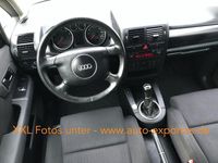 Usado Audi A2 110 HP (80 kW) 2002 Prateado Citadino