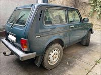 Gebraucht Lada niva 82 PS (60 kW) 2010 Grün SUV
