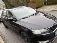 Gebraucht Skoda Rapid Ambition 90 PS (66 kW) 2017 Schwarz Kleinwagen