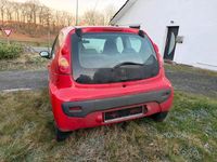 Gebraucht Peugeot 107 67 PS (49 kW) 2007 Rot Kleinwagen