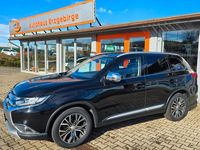Gebraucht Mitsubishi Outlander Plus 150 PS (110 kW) 2015 Schwarz SUV