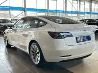 Gebraucht Tesla Model 3 RWD 239 kW (325 PS) 2022 Weiã Limousine