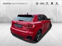 Gebraucht Audi A1 S-Line 116 PS (85 kW) 2025 Rot SUV