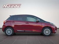 Gebraucht Toyota Yaris Hybrid Style 101 PS (74 kW) 2018 Rot Kleinwagen