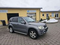 Gebraucht Suzuki Grand Vitara 129 PS (94 kW) 2008 Grau SUV