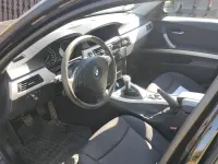 Gebraucht BMW 318 143 PS (105 kW) 2009 Schwarz Kombi