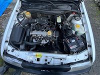 Gebraucht Opel Vectra 75 PS (55 kW) 1995 Weiß Limousine