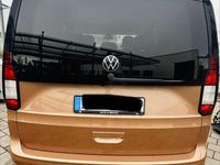 Gebraucht VW Caddy Maxi Basis 114 PS (83 kW) 2024 Van / Kleinbus