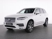 Gebraucht Volvo XC90 Plus 235 PS (172 kW) 2023 Weiss crystal white / metallic SUV