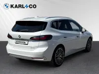 Gebraucht BMW 223 Active Tourer Luxury Line 204 PS (150 kW) 2022 Weiss Van / Kleinbus