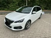 Gebraucht Peugeot 308 Allure 131 PS (96 kW) 2019 Weiß Kombi