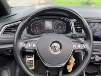 gebraucht VW T-Roc Cabrio R-Line 1.5 TSI DSG *Black*08.2025 Garantie