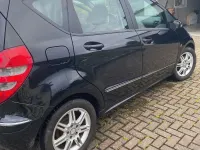 Gebraucht Mercedes A170 Avantgarde 116 PS (85 kW) 2008 Schwarz Limousine